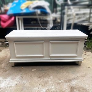 Rương Gỗ Cũ 1m1 Màu Trắng Sang Trọng