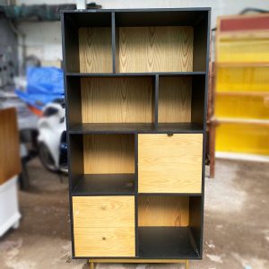 Kệ Trưng Bày Cũ 1m85 Đen Phối Vân Gỗ