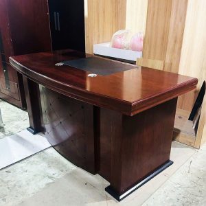 Bàn Giám Đốc 1m6 Có Bửng Che Cũ