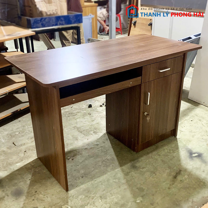 ban-lam-viec-1m2-co-ngan-ban-phim-1-1 Bàn Làm Việc 1m2 Có Ngăn Bàn Phím Mới 99%