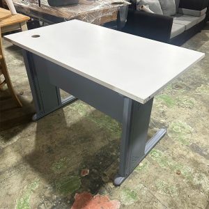 Bàn Làm Việc 1m2 Mặt Gỗ Trắng Cũ