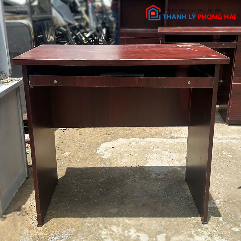 ban-lam-viec-mau-do-80cm-2 Bàn Làm Việc Màu Đỏ 80cm Kèm Ngăn Kéo Bàn Phím Cũ