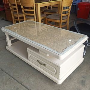 Bàn Sofa Màu Kem 1m18 Kèm Hộc Ngăn Kéo Cũ