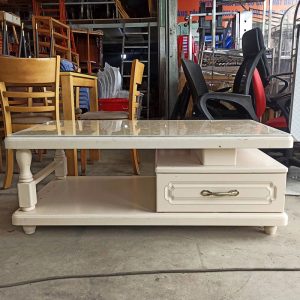 Bàn Sofa Màu Kem 1m18 Kèm Hộc Ngăn Kéo Cũ