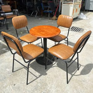 Bộ Bàn Ghế Cafe Tròn Ghé Bọc Da Nâu Mới 99%