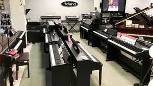 Cửa hàng mua bán đàn piano cũ