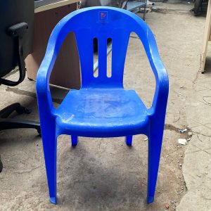 Ghế Bành Nhựa Màu Xanh Cũ