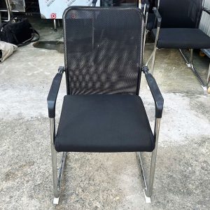 Ghế Chân Quỳ Lưng Lưới Vuông Cũ