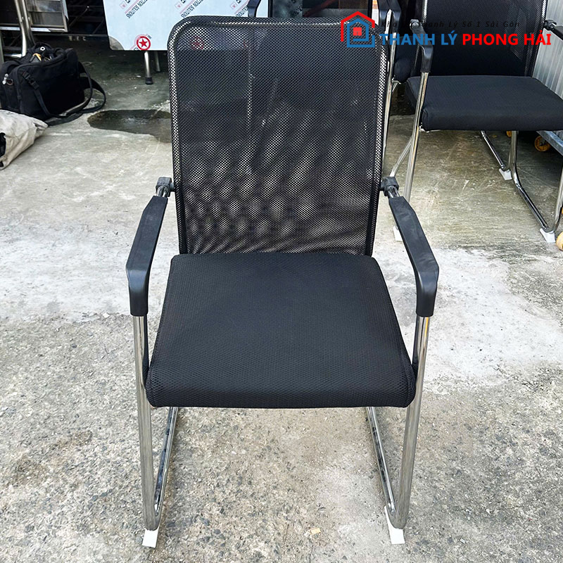 ghe-chan-quy-lung-luoi-vuong-cu-1 Ghế Chân Quỳ Lưng Lưới Vuông Cũ