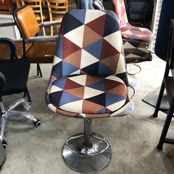 Ghế Eames Đệm Xoay Chân Cố Định Cũ