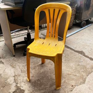 Ghế Nhựa Duy Tân Dáng Cao Nhiều Màu Cũ