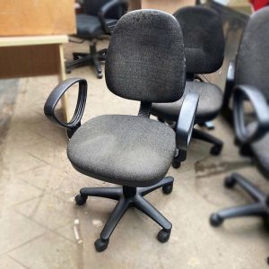 Ghế Xoay Chân Nhựa Bọc Vải Nỉ Cũ