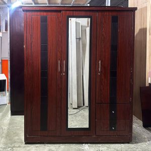 Tủ Quần Áo 3 Cánh 1m6 Có Gương Giữa Cũ