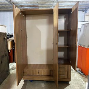 Tủ Quần Áo 3 Cánh Gỗ MDF 1m4 Cũ