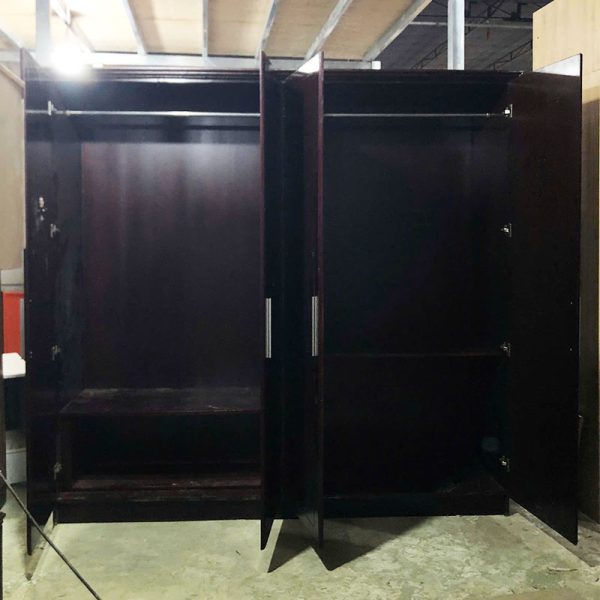 Tủ Quần Áo 4 Cánh 2m2 Màu Nâu Trầm Cũ