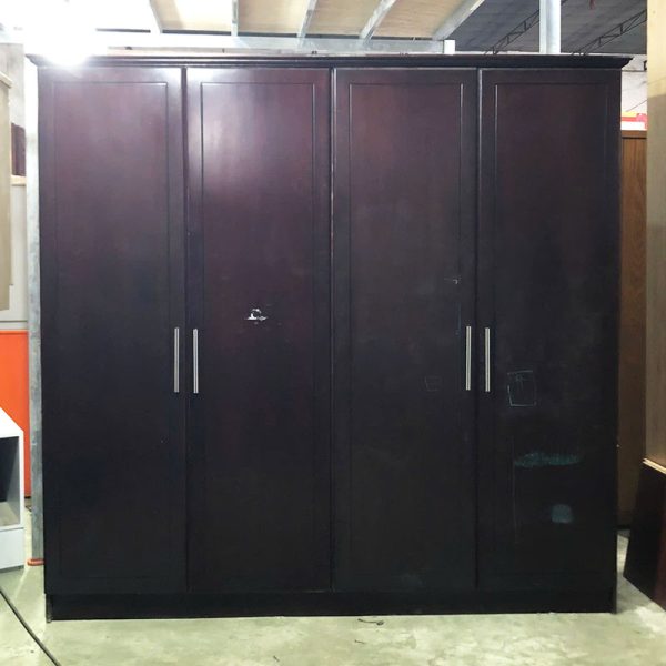 Tủ Quần Áo 4 Cánh 2m2 Màu Nâu Trầm Cũ