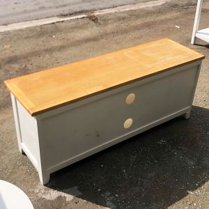 Tủ Tivi Cũ 1m2 Phối Màu Gỗ Và Trắng