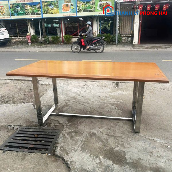 Bàn Họp Mặt Gỗ 1m8 Chân Sắt Cũ