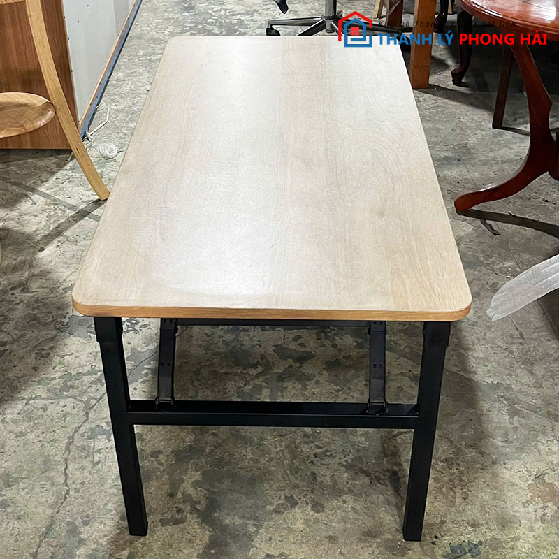 ban-lam-viec-chan-gap-1m2-chan-sat-2-1 Bàn Làm Việc Chân Gập 1m2 Chân Sắt Mặt Gỗ Cũ