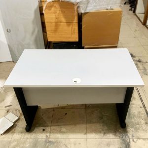 Bàn Làm Việc Có Bửng 1m1 Mặt Gỗ Cũ