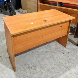 Bàn Làm Việc Cũ 1m2 Có Bửng (Nhiều Màu)