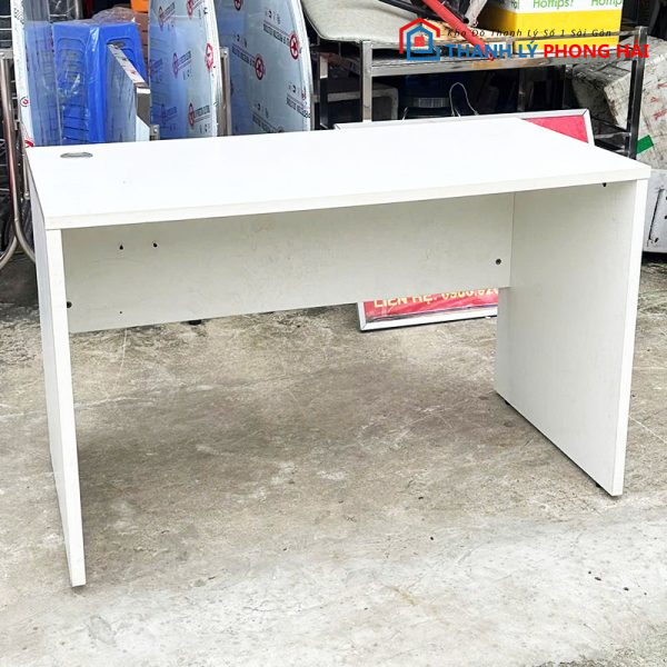 Bàn Làm Việc Cũ 1m2 Có Bửng Màu Trắng