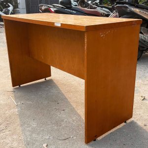 Bàn Làm Việc Cũ 1m2 Có Bửng (Nhiều Màu)