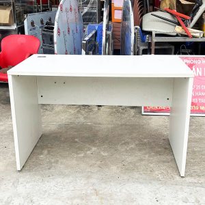 Bàn Làm Việc Cũ 1m2 Có Bửng Màu Trắng