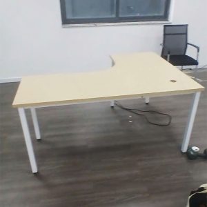 Bàn Làm Việc Góc L 1m6 Mặt Gỗ Chân Sắt Cũ