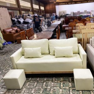 Băng Sofa Da Trắng Kèm Gối Và Đôn Vuông Mới 99%