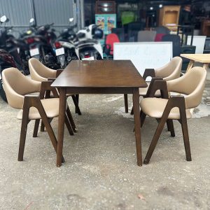 Bộ Bàn Ăn 1m2 Kèm Ghế Chữ A Cũ
