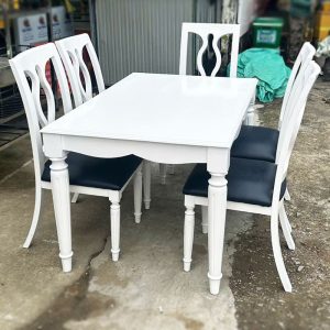 Bộ Bàn Ăn Cổ Điển 1m2 Màu Trắng Cũ