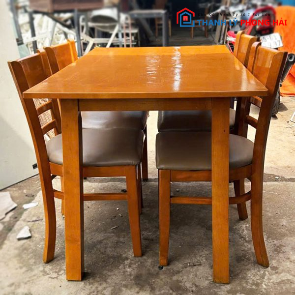 Bộ Bàn Ăn Gỗ 1m2 Cũ Kèm 4 Ghế Bọc Đệm