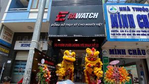 Cửa hàng mua bán đồng hồ cũ