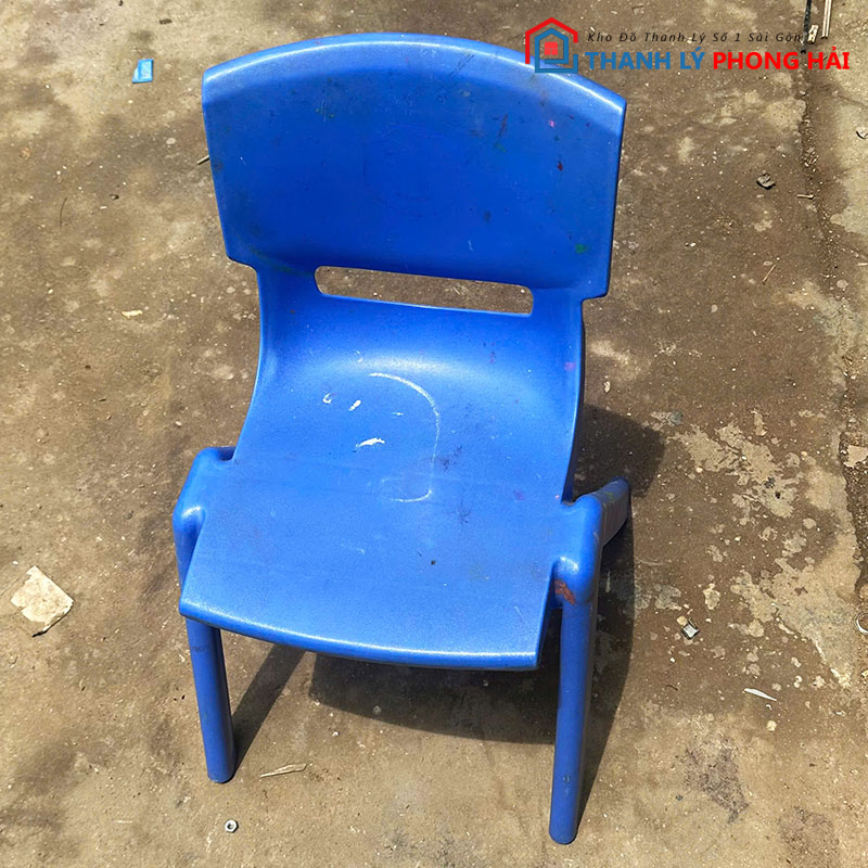 ghe-nhua-thap-co-tua-lung-nhieu-mau-cu-1 Ghế Nhựa Thấp Có Tựa Lưng Nhiều Màu Cũ