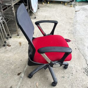Ghế Văn Phòng Lưng Lưới Đệm Ngồi Đỏ Cũ