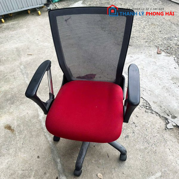 Ghế Văn Phòng Lưng Lưới Đệm Ngồi Đỏ Cũ