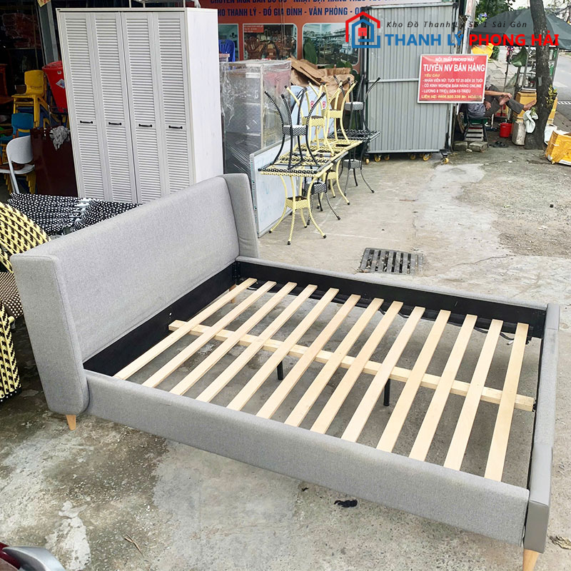 giuong-ngu-boc-vai-bo-1m6-3 Giường Ngủ Bọc Vải Bố 1m6 Màu Xám Cũ