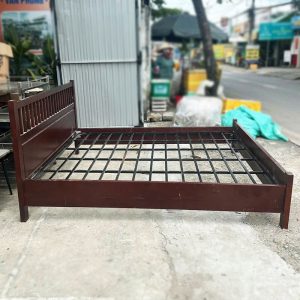 Giường Ngủ Gỗ 1m8 Vạt Sắt Cũ