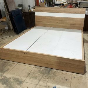 Giường Ngủ Gỗ MDF 1m8 Cũ Màu Sáng