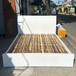 Giường Ngủ Gỗ Trắng 1m55 Cũ