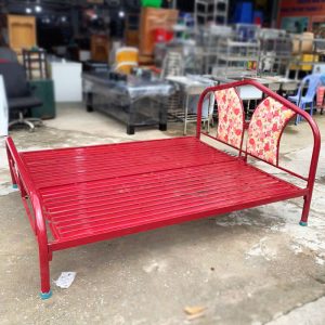 Giường Sắt 1m6 Cũ Màu Đỏ