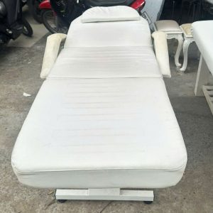 Giường Spa Nâng Hạ 1m8 Màu Trắng Cũ