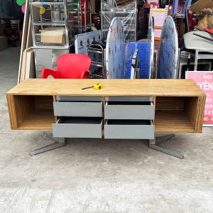 ke-tivi-1m7-cu-go-cong-nghiep-3-300x300 Địa Chỉ Thu Mua Tivi Cũ Giá Cao Tại TPHCM