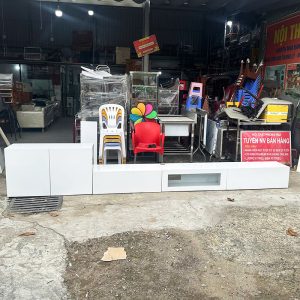 Kệ Tivi Cũ 3m7 Màu Trắng Nhiều Ngăn