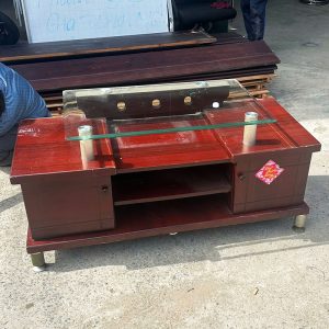 Kệ Tivi Mặt Kính 1m2 Gỗ Phủ Bóng Cũ