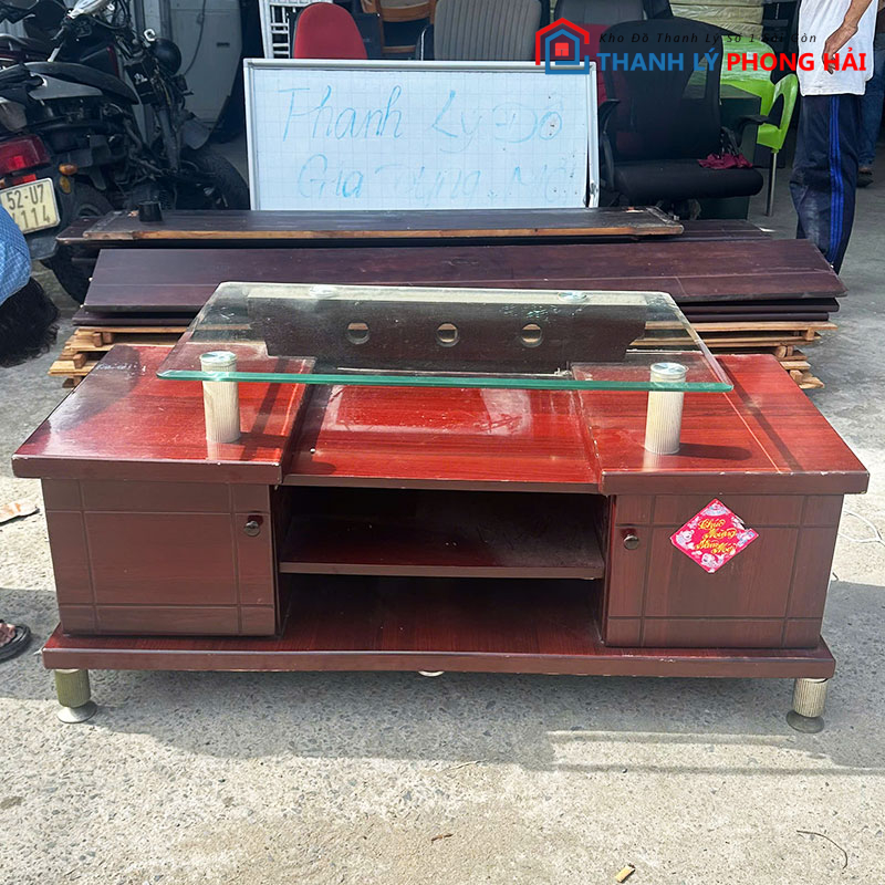 ke-tivi-mat-kinh-1m2-go-phu-bong-cu-2 Kệ Tivi Mặt Kính 1m2 Gỗ Phủ Bóng Cũ