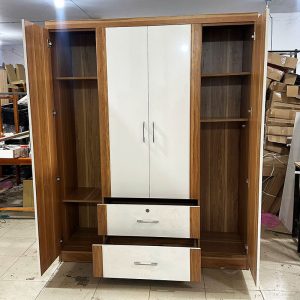 Tủ Quần Áo 1m6 4 Cánh Màu Nâu Trầm Cũ