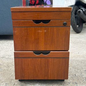 Tủ Tab Gỗ Công Nghiệp 52cm Hai Ngăn Kéo Cũ