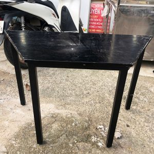 Bàn Hình Thang 1m2 Chân Sắt Cũ (Nhiều Màu)